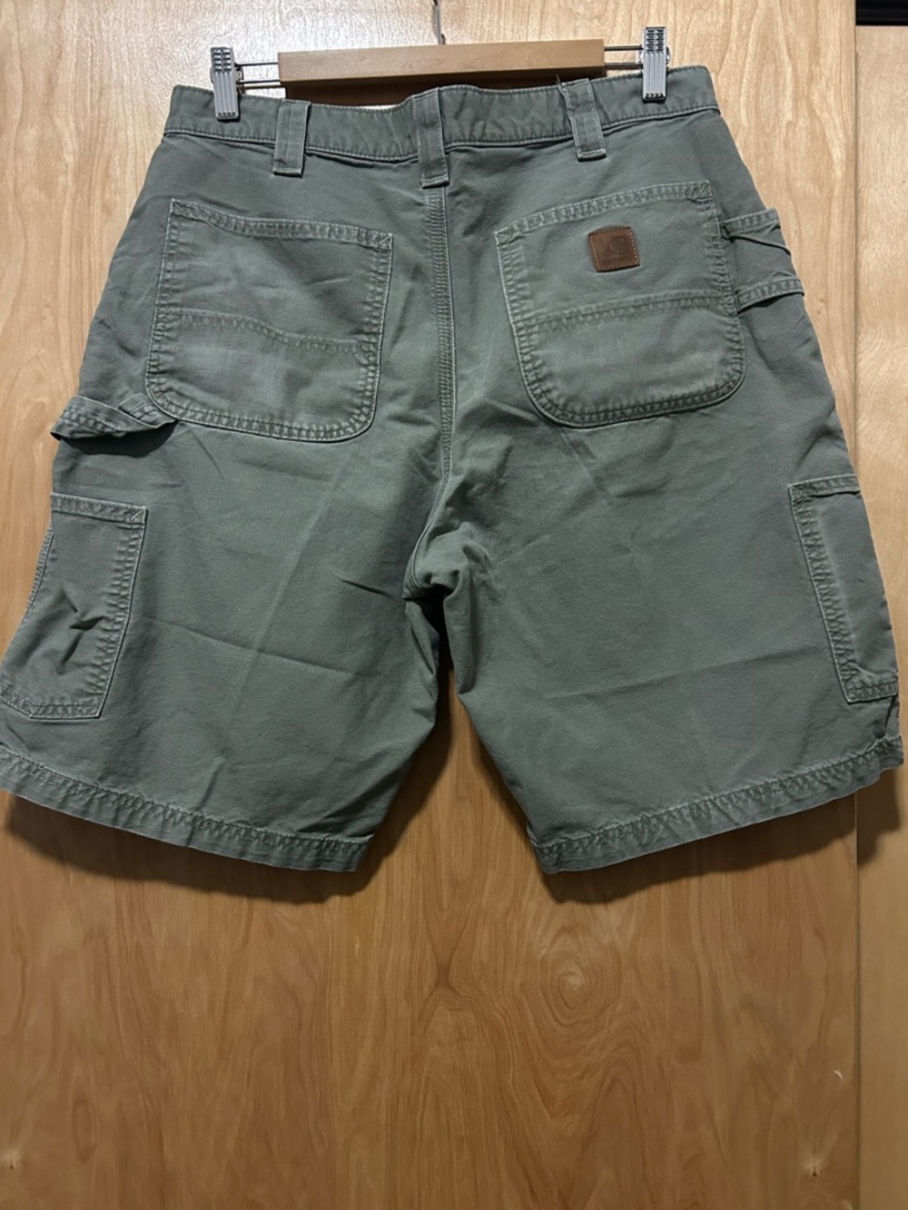 BOGO Carhartt cargo short - Picture 2 of 4